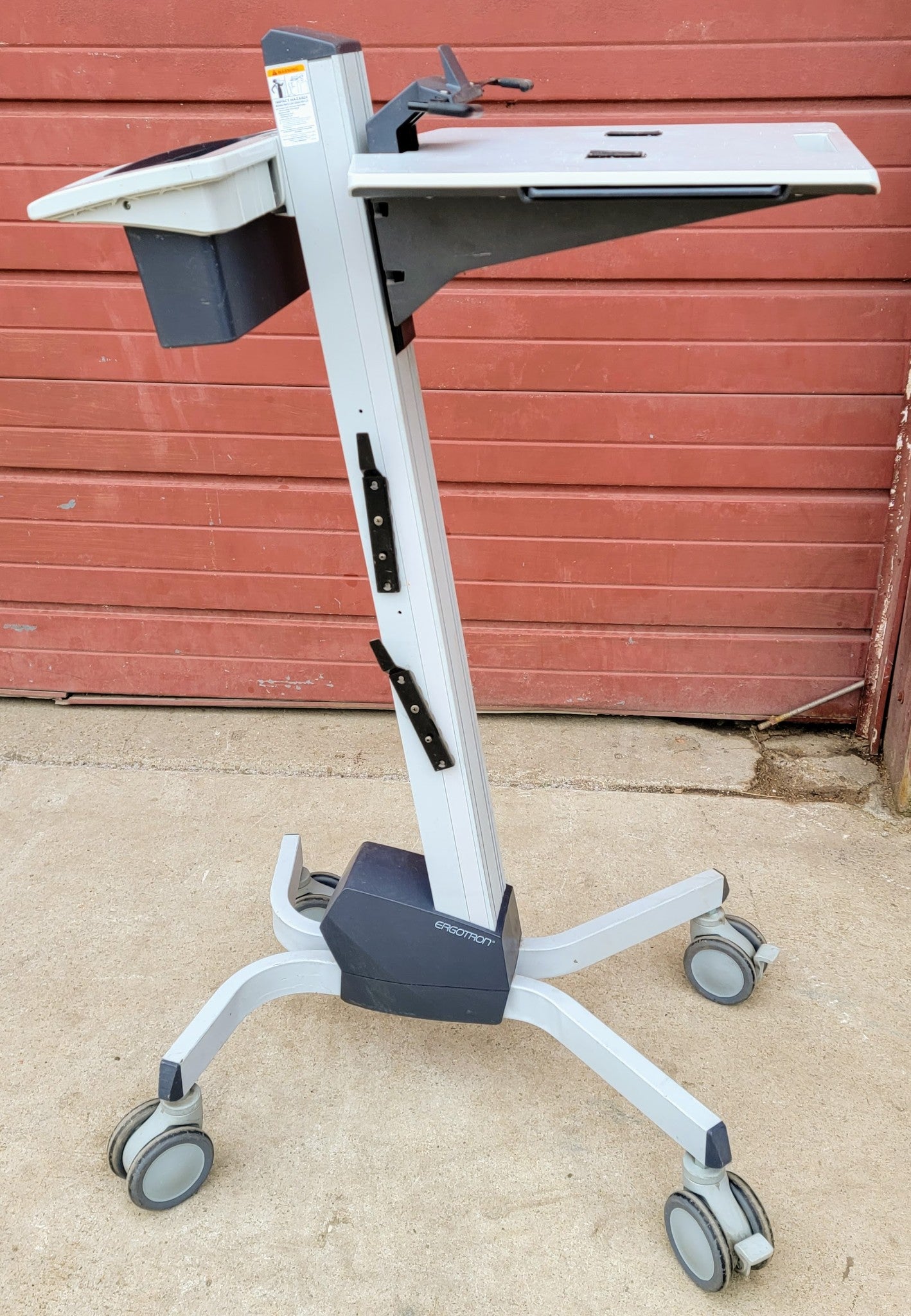 ERGOTRON NEO-FLEX ERGONOMIC ROLLING STAND MOBILE MEDICAL WORKSTATION LAPTO PCART