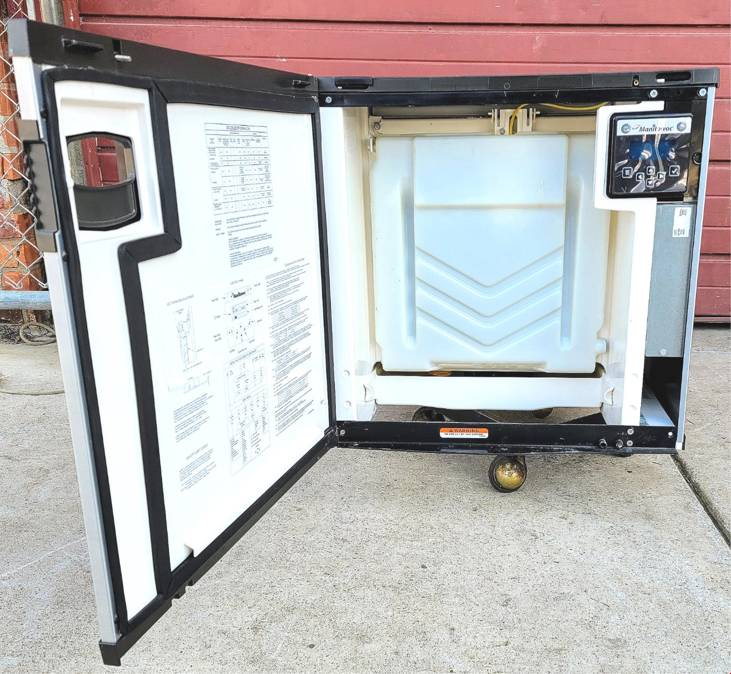 MANITOWOC IY0324A-161 350lbs/Day HALF DICE AIR COOLED INDIGO ICE MAKER FREE SHIP