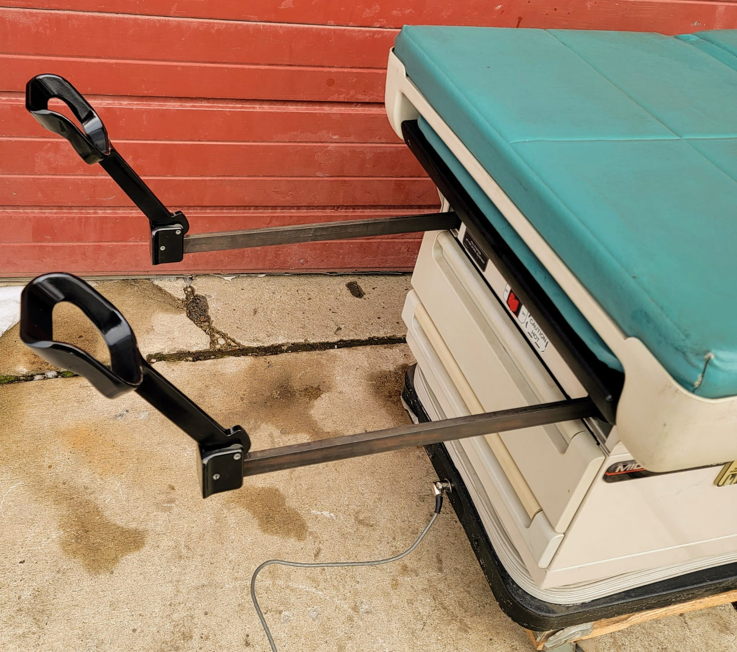 MIDMARK 405 Motorized Patient Exam Table Hi-Lo w FootRemote WATCH VIDEO FREESHIP