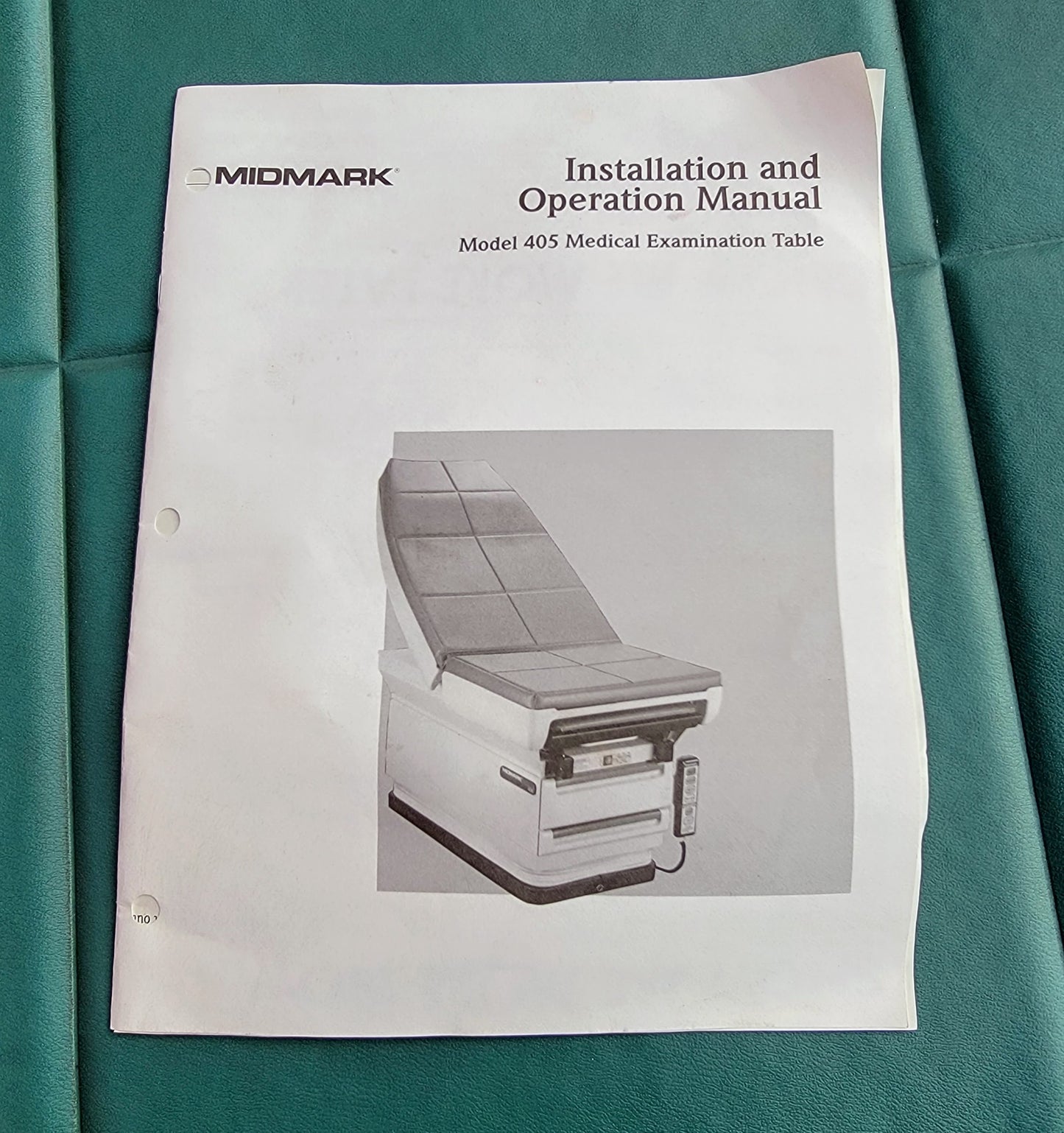 MIDMARK 405 Motorized Patient Exam Table Hi-Lo w FootRemote WATCH VIDEO FREESHIP
