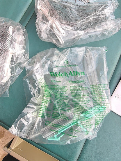 MIDMARK 405 Motorized Patient Exam Table Hi-Lo w FootRemote WATCH VIDEO FREESHIP