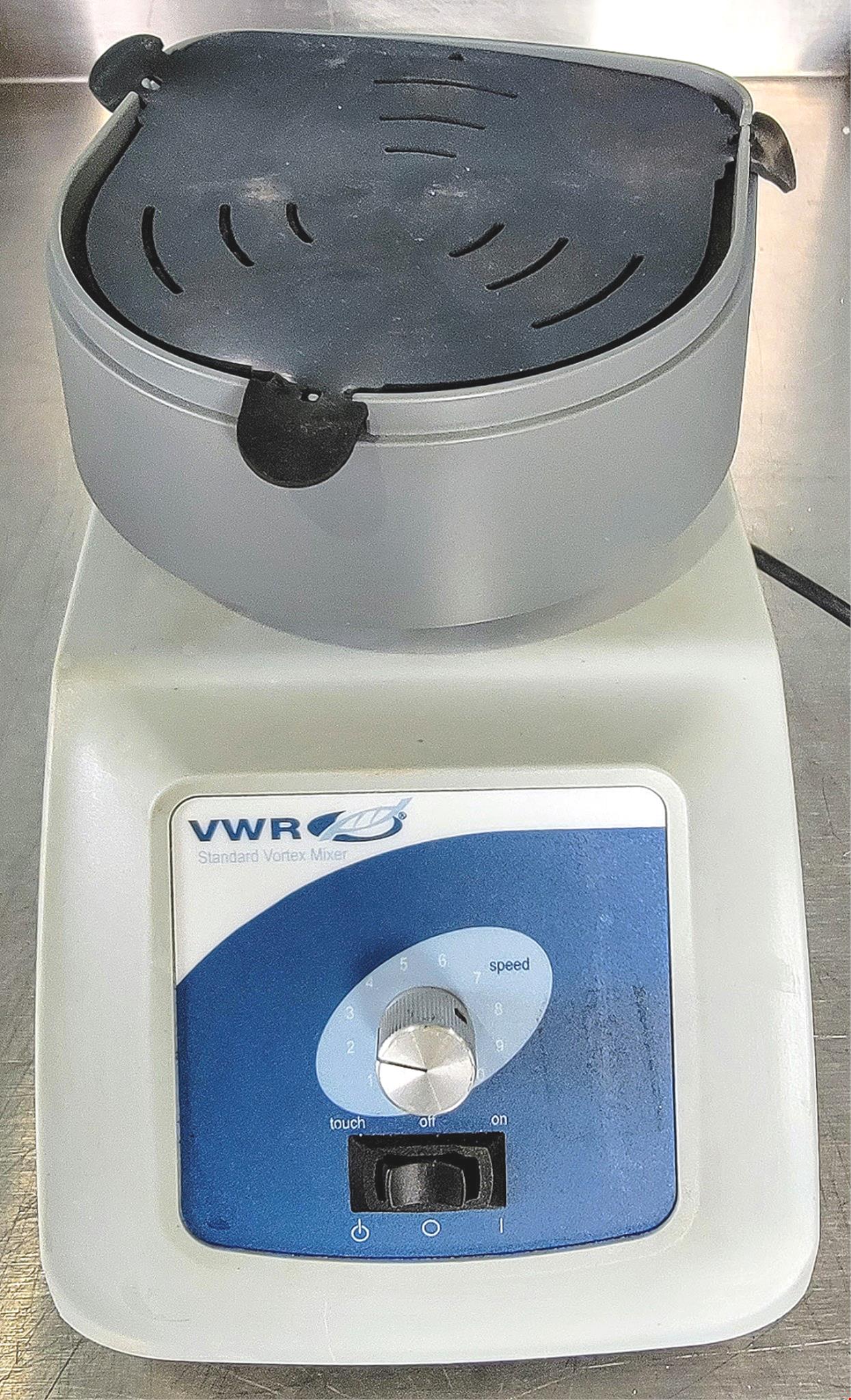 VWR HEAVY DUTY VORTEX SHAKER VESSEL HOLDER & 38 VIAL INSERT 1.5–2.0mL WATCHVIDEO