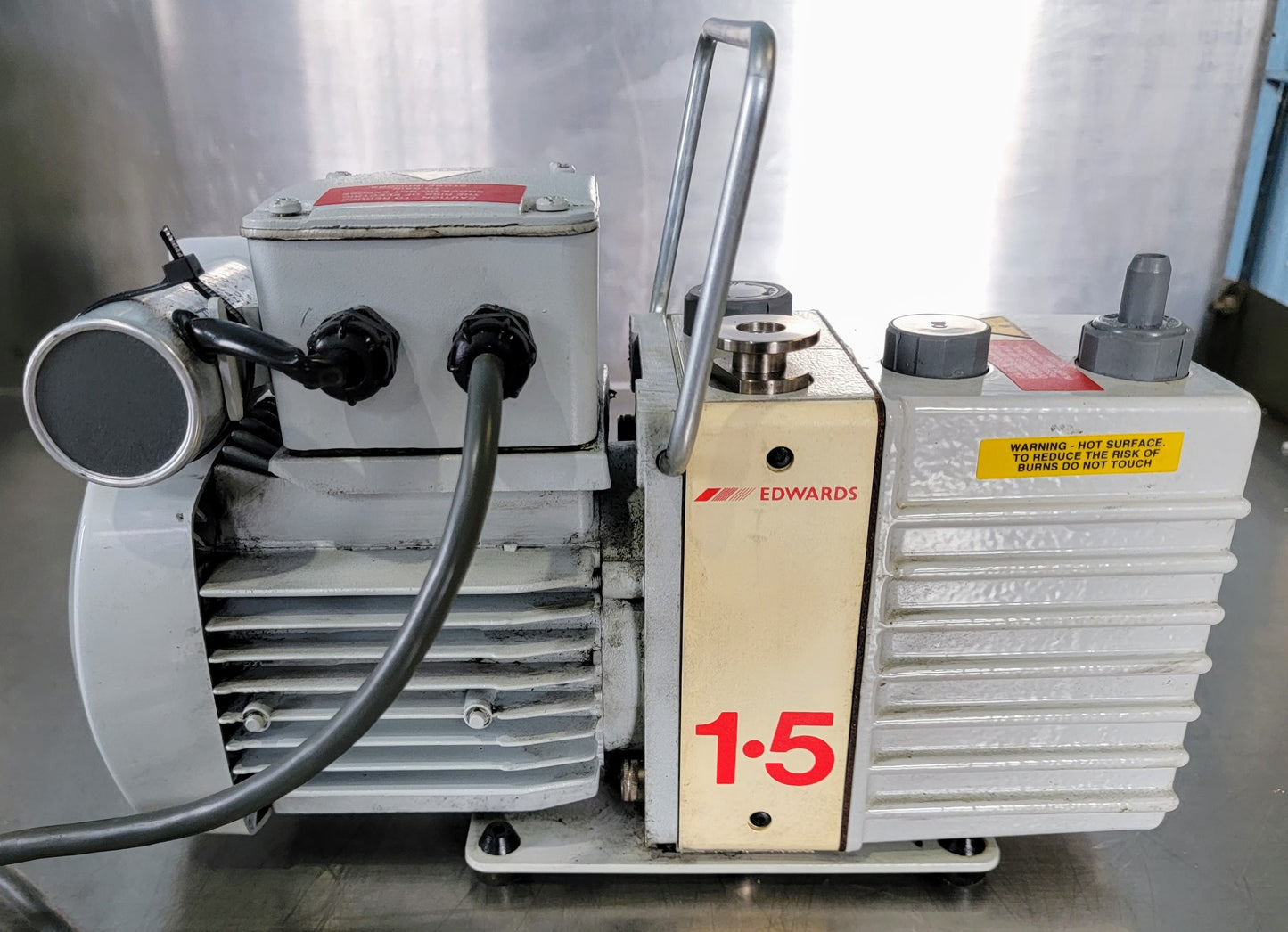 EDWARDS E2M1.5 HP VACUUM PUMP FREE SHIPPING