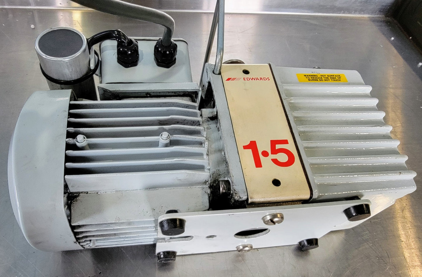 EDWARDS E2M1.5 HP VACUUM PUMP FREE SHIPPING