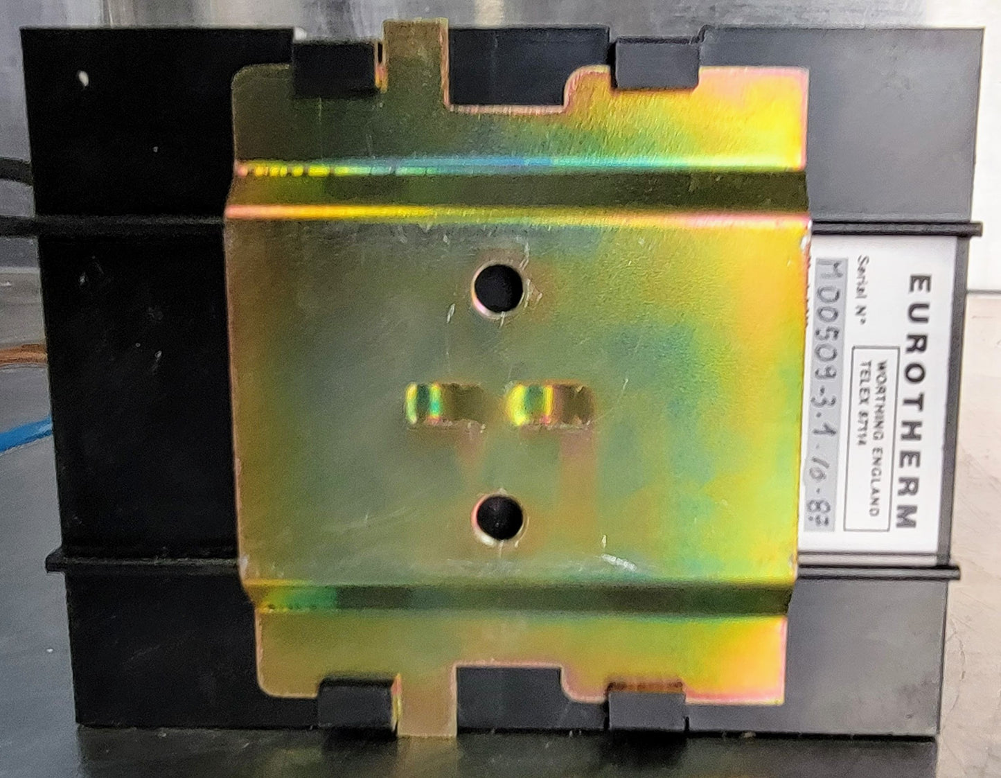 SCHNEIDER EUROTHERM 818P/TC/R0V5 TEMP with POWER CONTROLLER / HEAT SINK & MANUAL