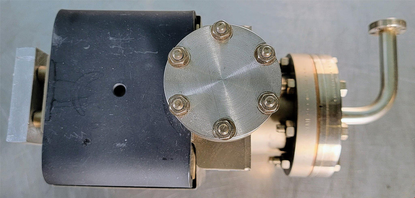 VARIAN V30T 911-5032 TRIODE SPUTTER MOLECULLAR ION PUMP w/ ACCESSORIES FREE SHIP