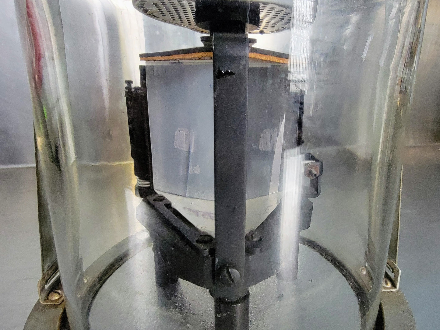 VINTAGE NaCl SODIUM CHLORIDE PRISM & VACUUM MOUNT INFRARED SPECTROMETER FREESHIP