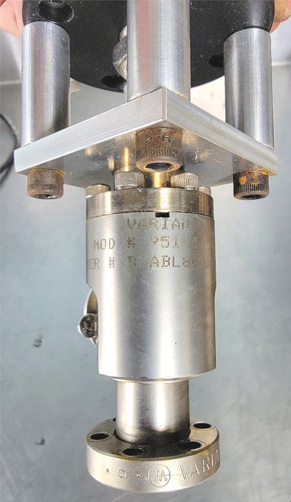 VARIAN 951-5014 BAKEABLE UHV ANGLE VALVE w/ DAYTON SPEEDAIRE 2A709 & BONUS MOUNT