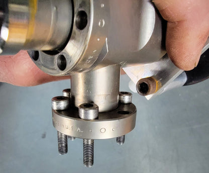 VARIAN 951-5014 UHV ANGLE VALVE with DAYTON SPEEDAIRE 2A709 & BONUS FREE SHIPPIN