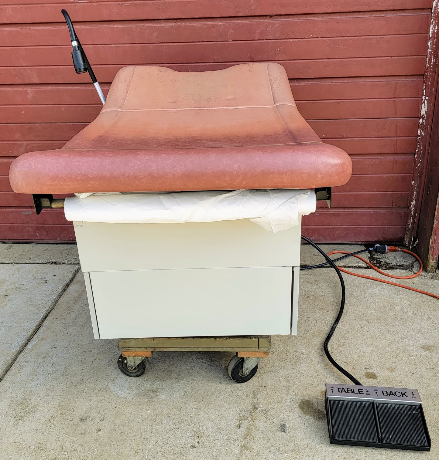 ENOCHS 4000 OB/GYN POWER HI-LO EXAM TABLE wWELCH ALLYN LIGHT WATCHVIDEO FREESHIP