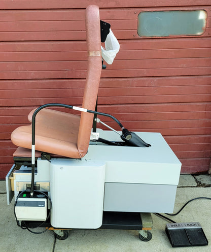 ENOCHS 4000 OB/GYN POWER HI-LO EXAM TABLE wWELCH ALLYN LIGHT WATCHVIDEO FREESHIP