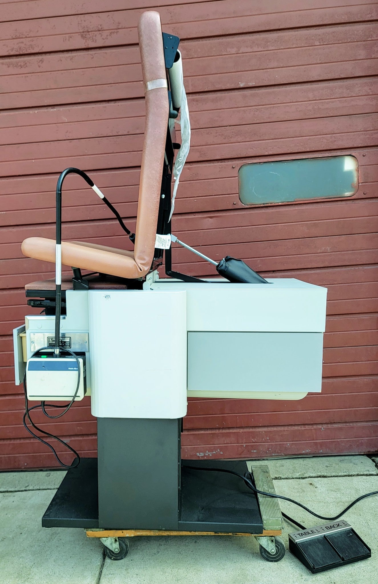 ENOCHS 4000 OB/GYN POWER HI-LO EXAM TABLE wWELCH ALLYN LIGHT WATCHVIDEO FREESHIP