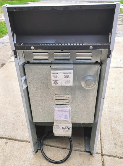 PERFECT FOR TIGHT SPACE DANBY 20" FREESTANDING ELECTRIC RANGE OVEN 220Volt WHITE