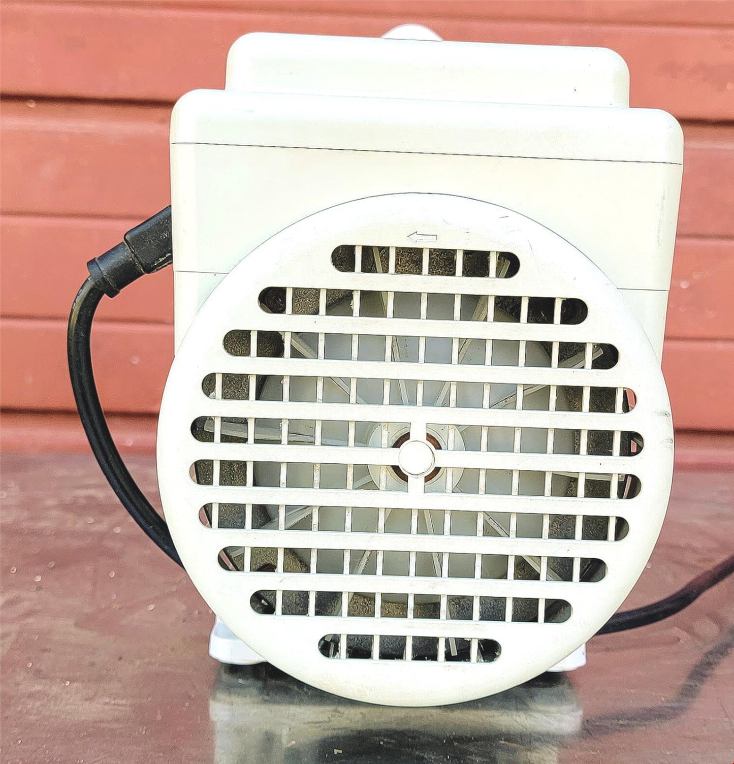230Volt EDWARDS 12 E2M12 ROTARYVANE MECHANICAL VACUUM PUMP WATCH VIDEO FREE SHIP
