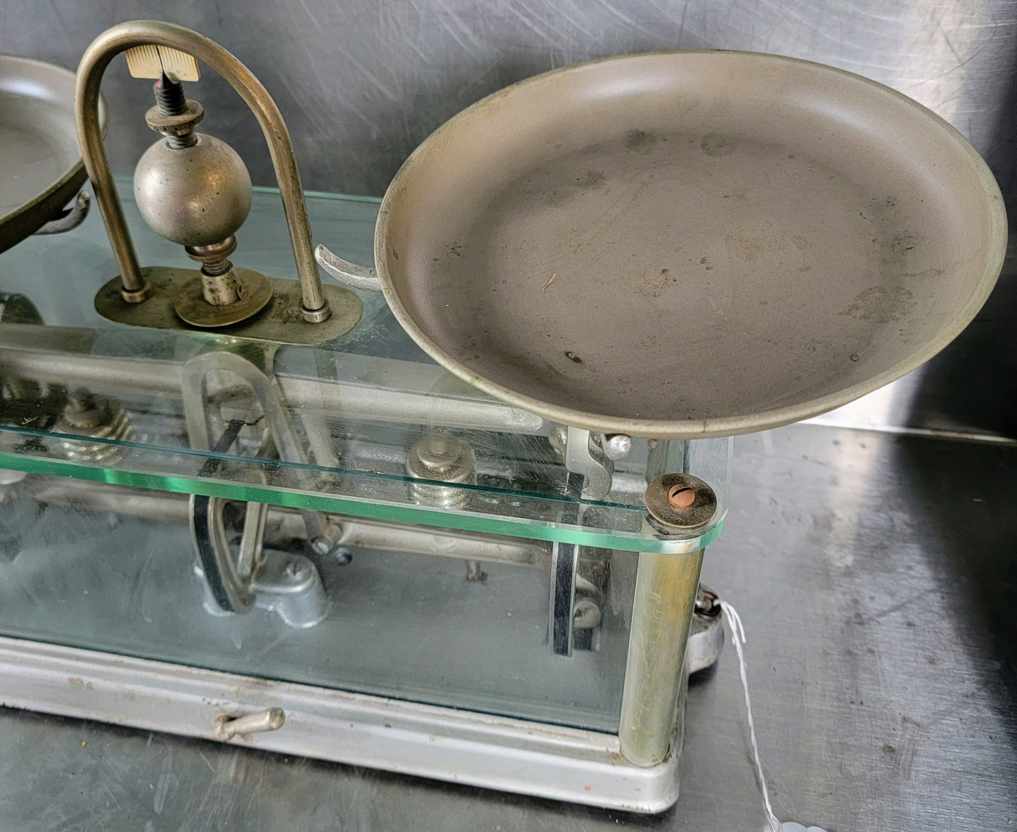 RARE VINTAGE 1920s TORSION BALANCE STYLE 255 MODEL 7948 GLASS ENCLOSURE FREESHIP