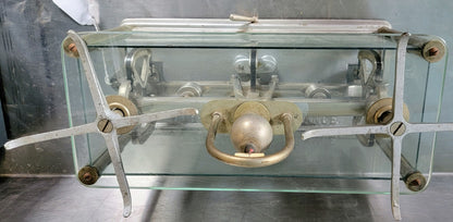 RARE VINTAGE 1920s TORSION BALANCE STYLE 255 MODEL 7948 GLASS ENCLOSURE FREESHIP