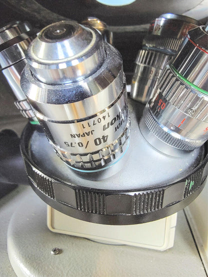 PERFECT NIKON DIAPHOT PHASE CONTRAST INVERTED MICROSCOPE 5OBJECTIVE WATCHVIDEO