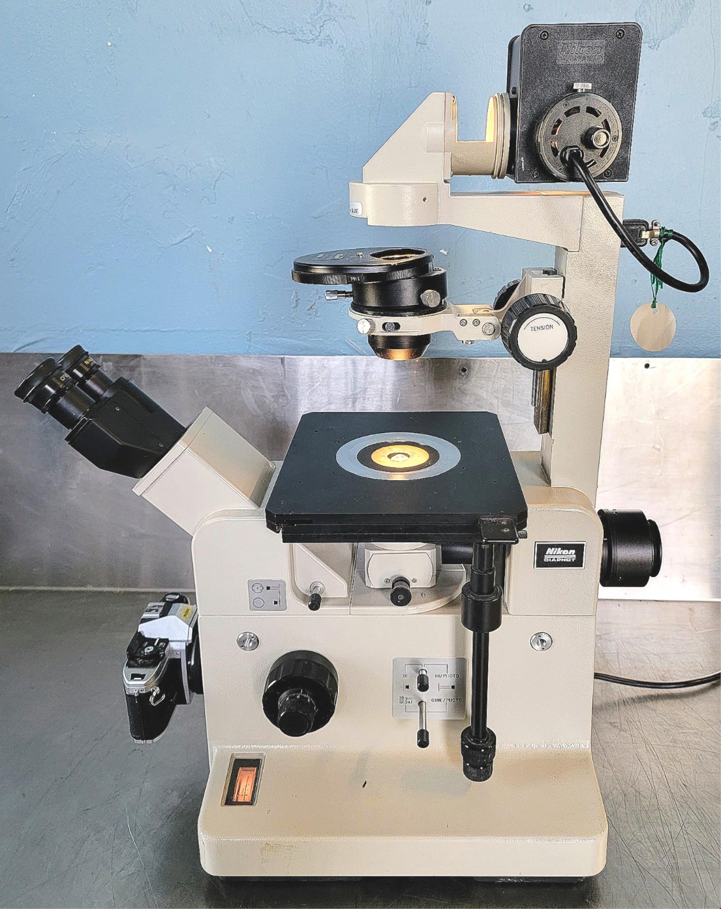 PERFECT NIKON DIAPHOT PHASE CONTRAST INVERTED MICROSCOPE 5OBJECTIVE WATCHVIDEO