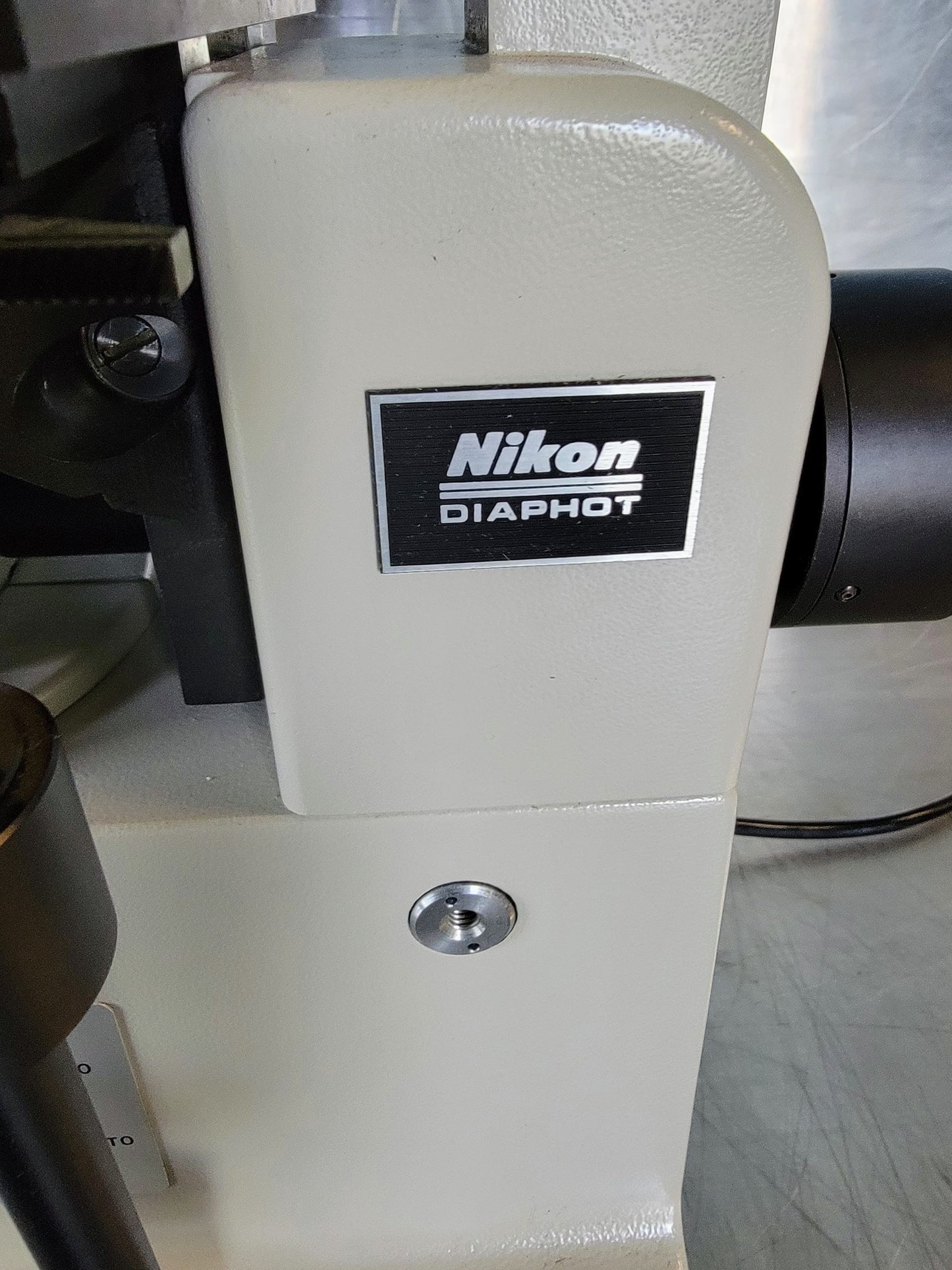 PERFECT NIKON DIAPHOT PHASE CONTRAST INVERTED MICROSCOPE 5OBJECTIVE WATCHVIDEO