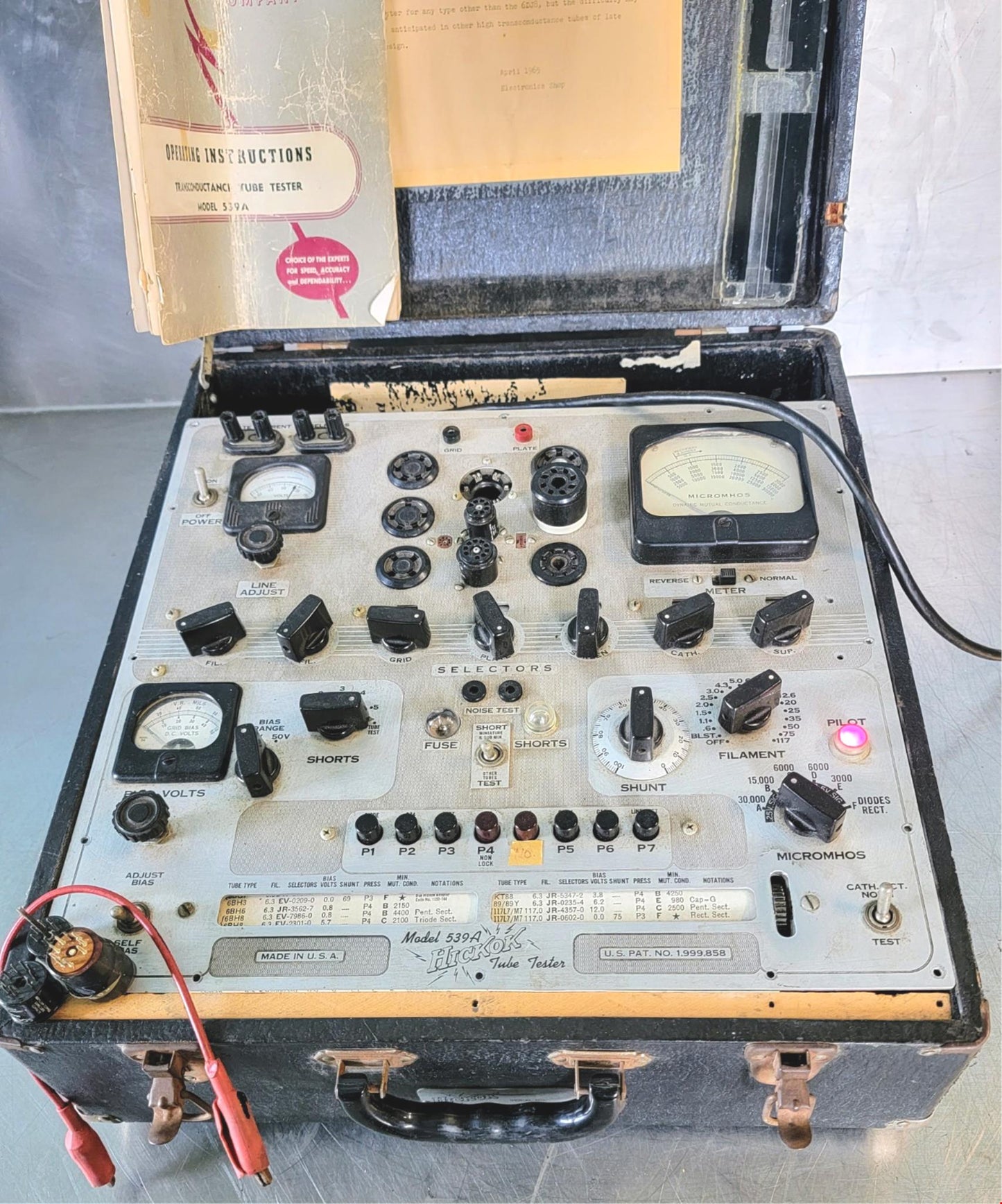 HICKOK TUBE TESTER MODEL 539A ORIGINAL MANUAL & WOODEN CASE FREESHIP WATCH VIDEO