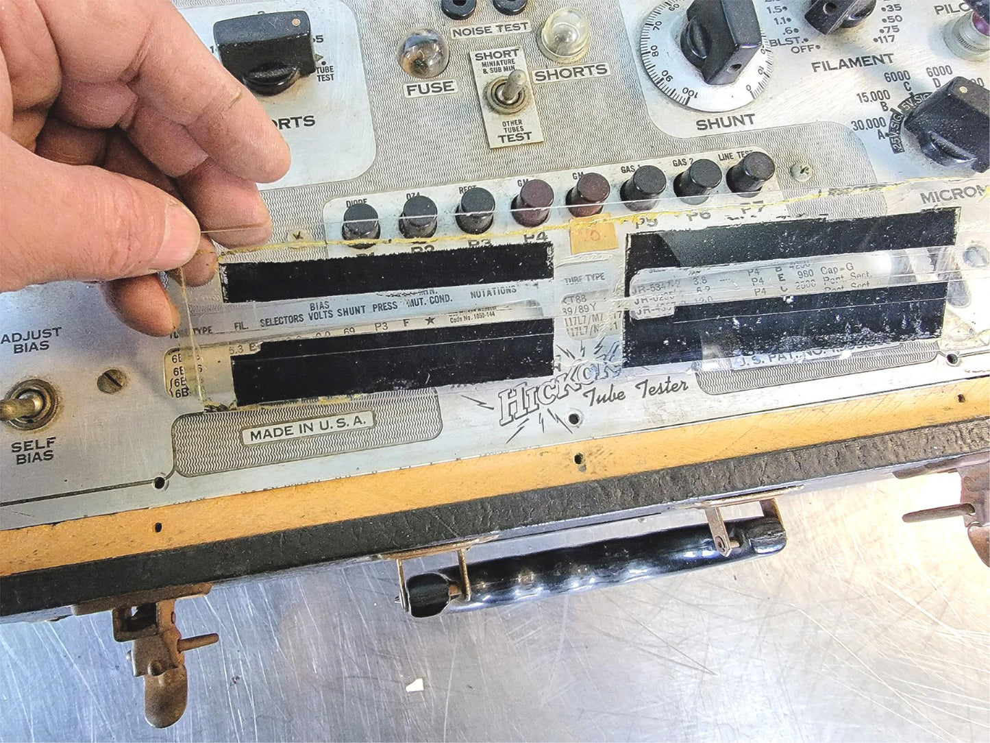 HICKOK TUBE TESTER MODEL 539A ORIGINAL MANUAL & WOODEN CASE FREESHIP WATCH VIDEO