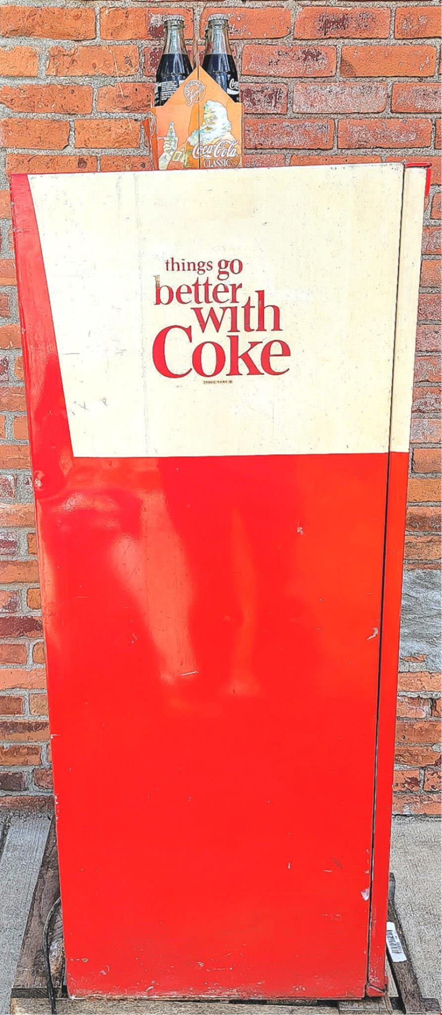 100% WORKING VINTAGE 60's COCA-COLA BOTTLE VENDING MACHINE WATCH VIDEO FREE SHIP