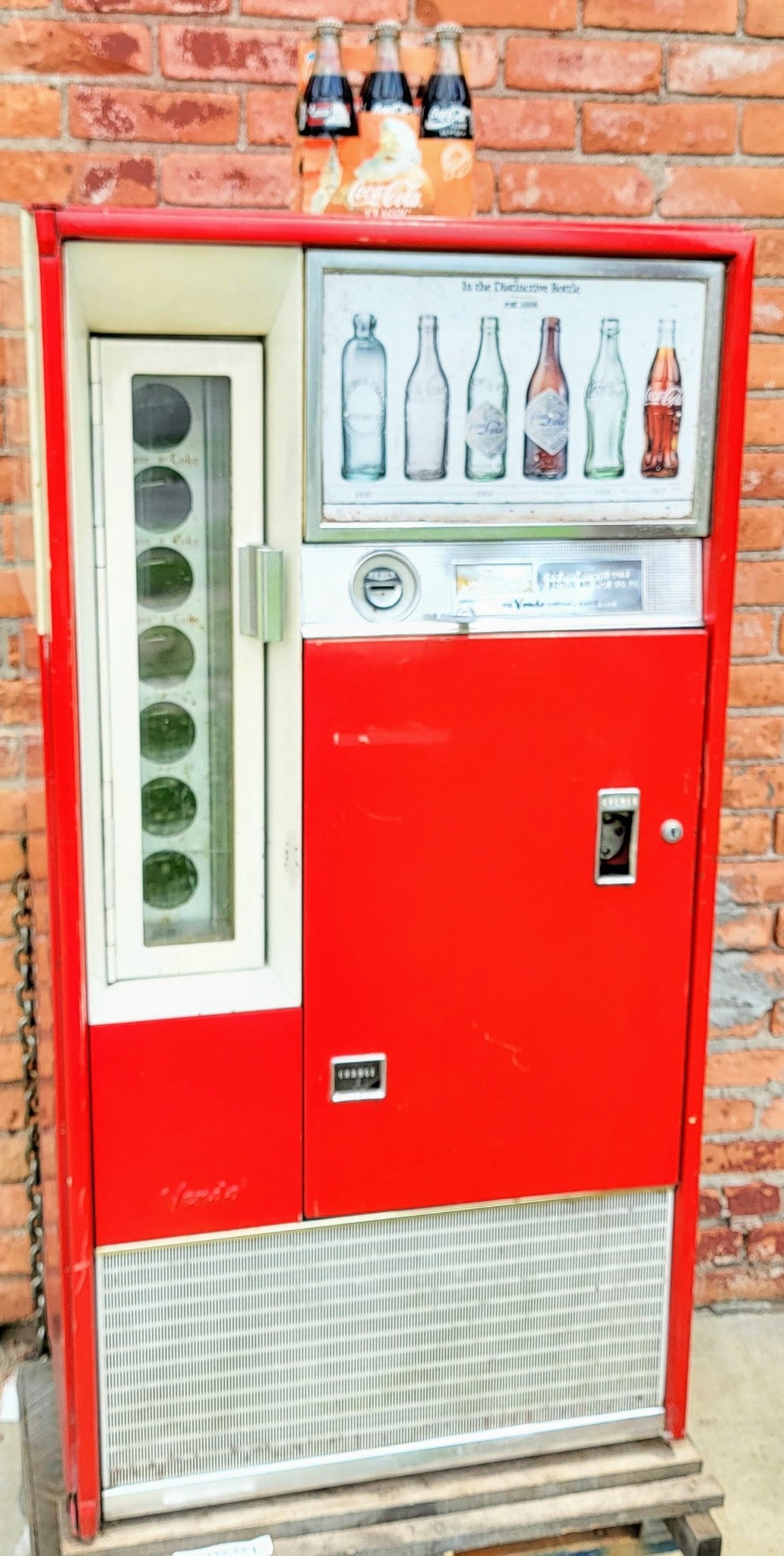 100% WORKING VINTAGE 60's COCA-COLA BOTTLE VENDING MACHINE WATCH VIDEO FREE SHIP