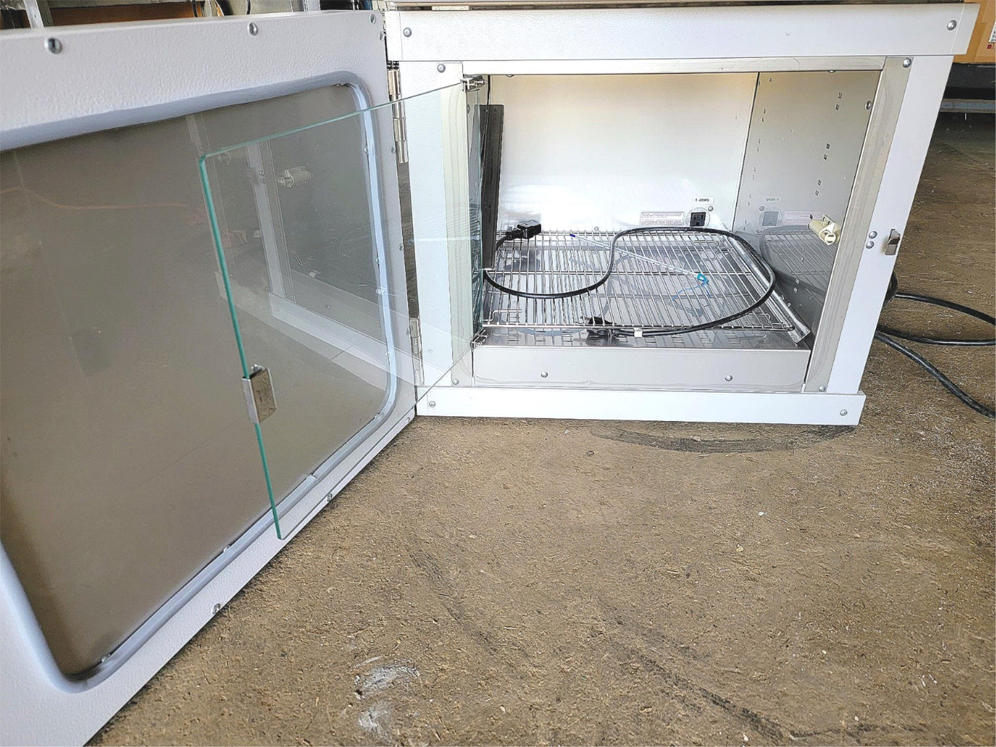 FISHER SCIENTIFIC 6858 GRAVITY ISOTEMP 2.5 CubFeet St Steel INCUBATOR FREE SHIP