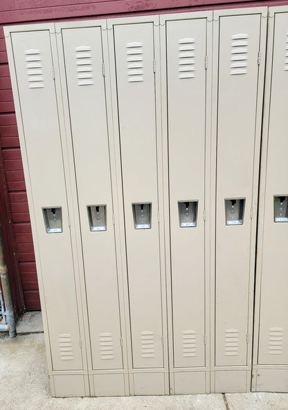 VINTAGE TWO TIER 11 DOOR LOCKER SECURITY SYSTEM 99"W x 18"D x 78"H FREE SHIPPING