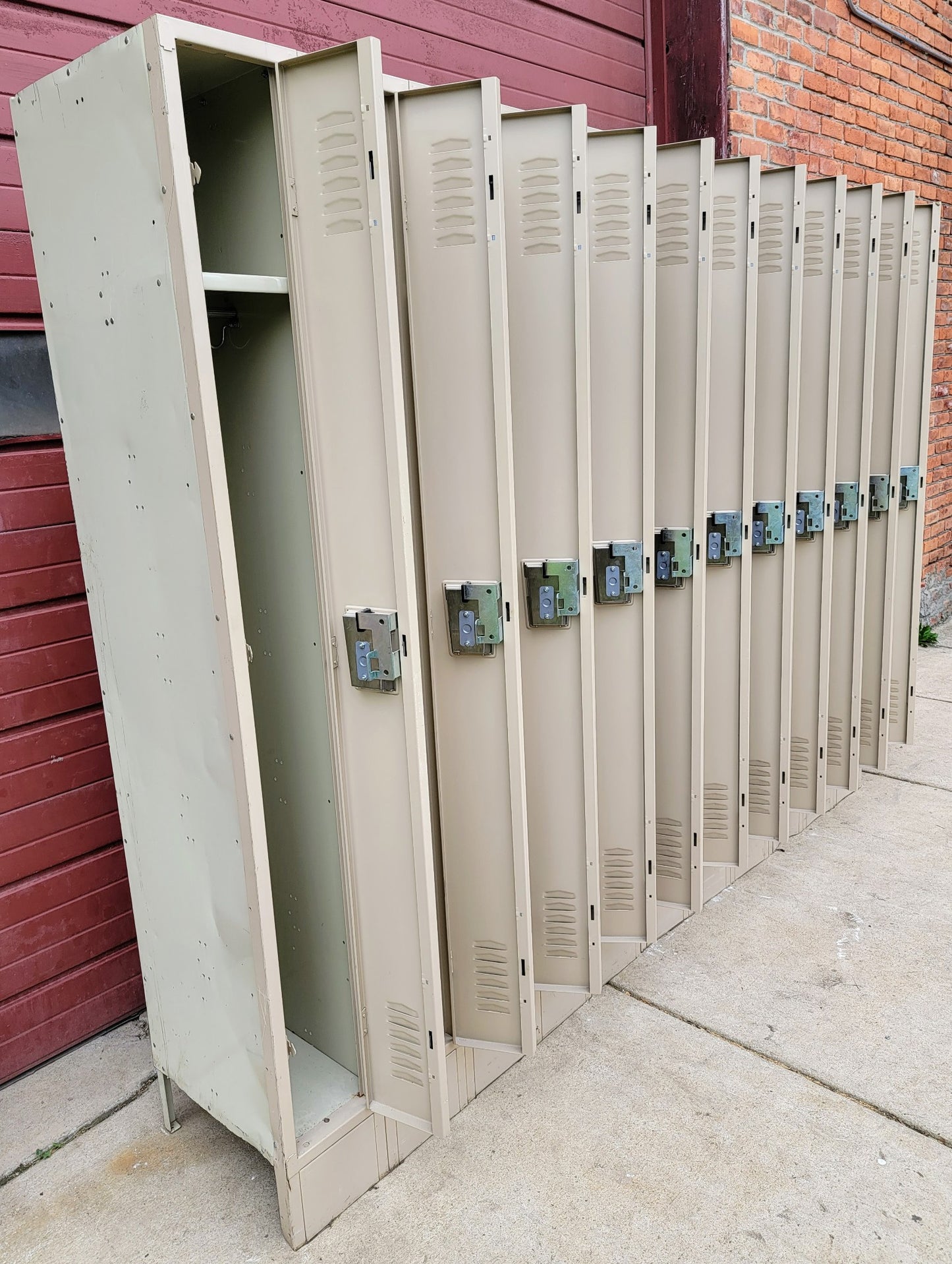 VINTAGE TWO TIER 11 DOOR LOCKER SECURITY SYSTEM 99"W x 18"D x 78"H FREE SHIPPING