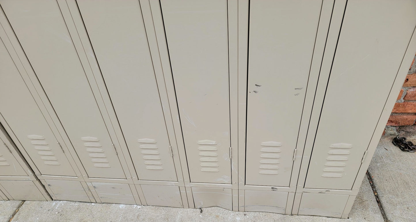 VINTAGE TWO TIER 11 DOOR LOCKER SECURITY SYSTEM 99"W x 18"D x 78"H FREE SHIPPING