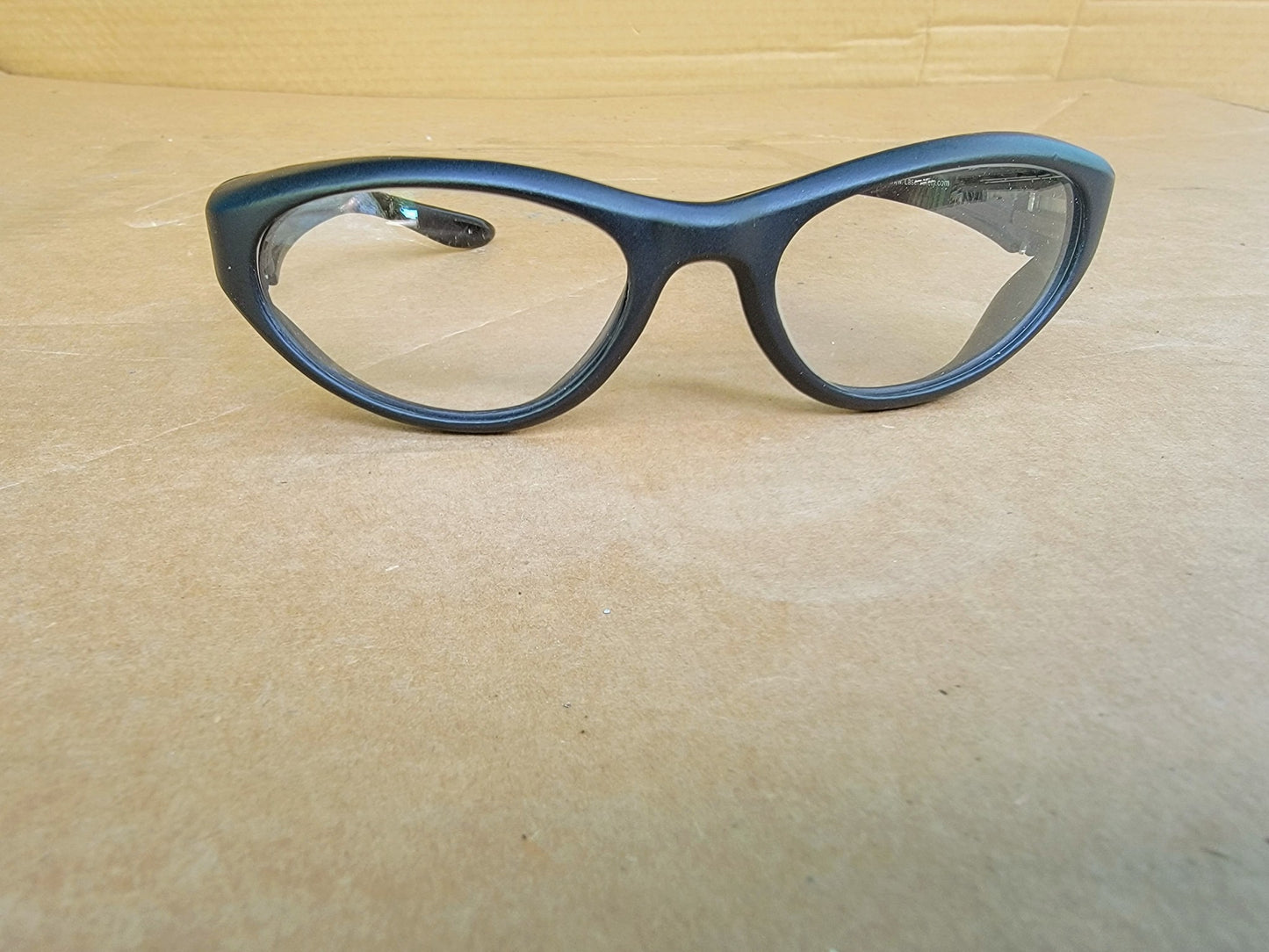 TRINITY "OD 4+@ 2940 2780 nm" & "OD 2+@ 10.600 nm" LASER SAFETY GLASSES FREESHIP