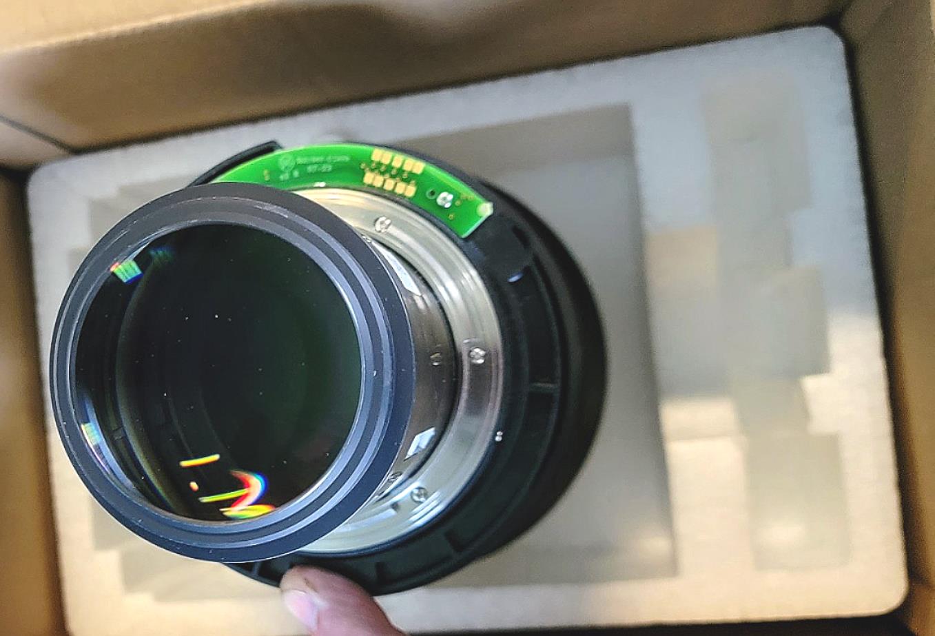 BNEW CHRISTIE EN13 PROJECTION LENS BARCO DHD700 800 DS+750 PROJECTORS FREE SHIP