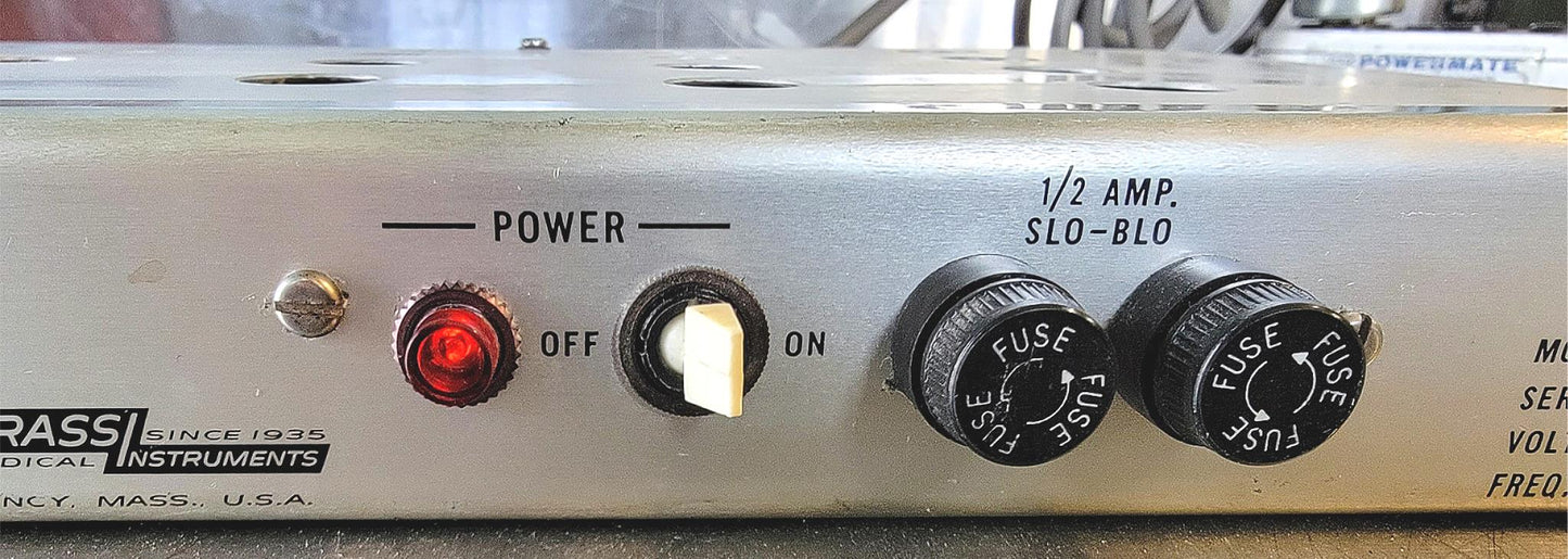 GRASS INSTRUMENTS RPS 107 REGULATED POWER SUPPLY FREE SHIPPING