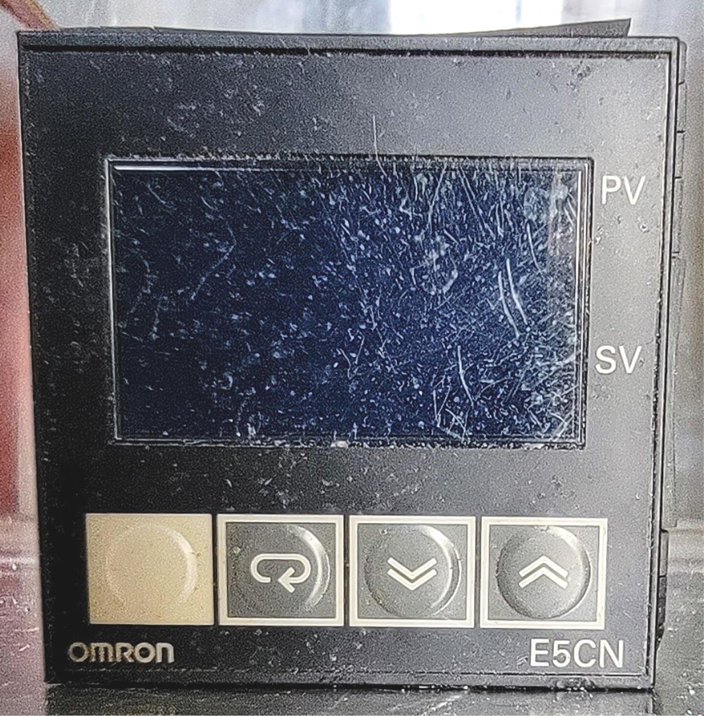 OMRON E5CN-Q2TC DIGITAL TEMPERATURE CONTROLLER 90-DAY-WARRANTY FREE SHIP