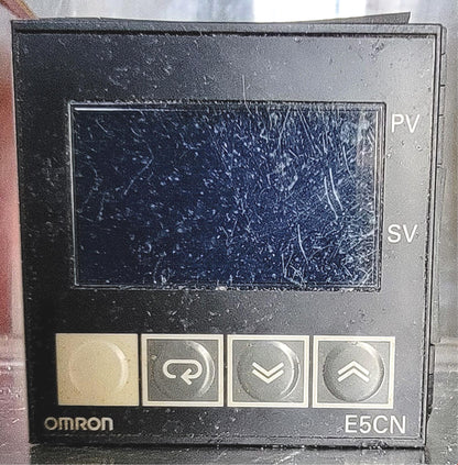 OMRON E5CN-Q2TC DIGITAL TEMPERATURE CONTROLLER 90-DAY-WARRANTY FREE SHIP