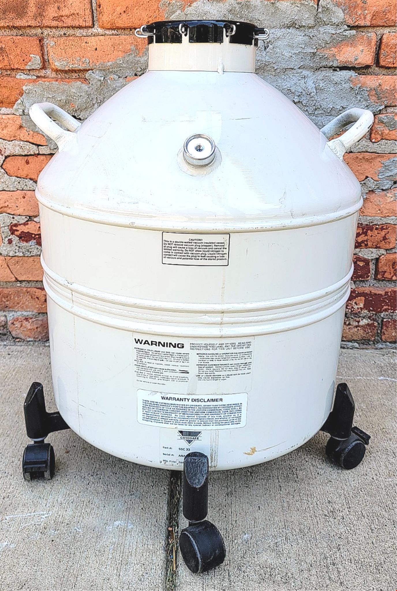 CRYOSAFE SSC32 CRYOGENIC TANK 9 WAND CANE STRAW CANISTER SAMPLE STORAGE FREESHIP