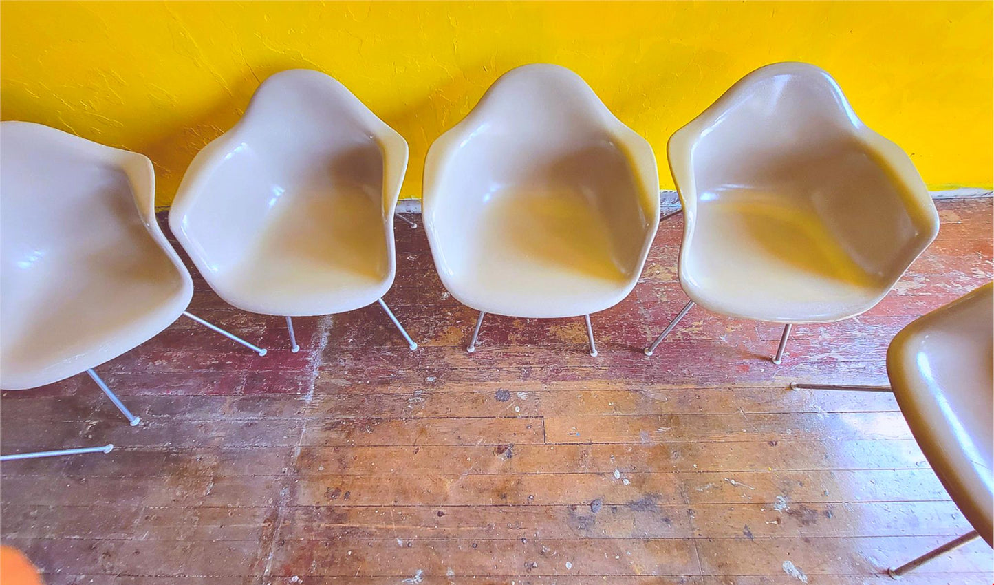 6 1980's VINTAGE CHARLES EAMES HERMAN MILLER FIBERGLASS SHELL ARMCHAIRS FREESHIP