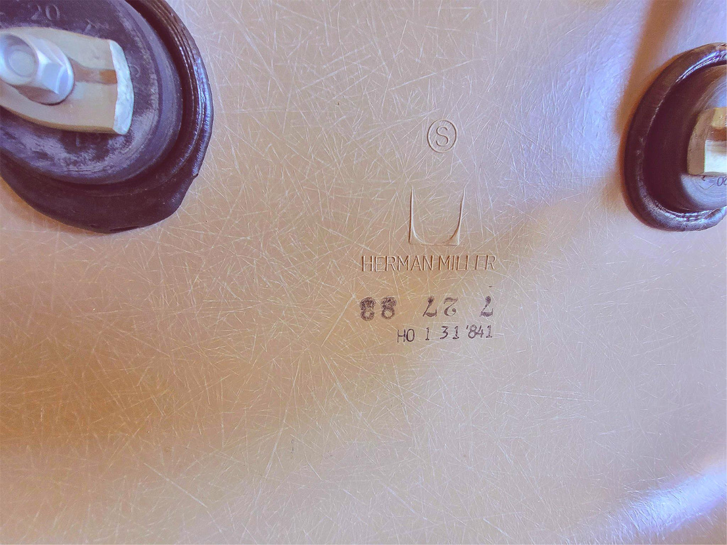 6 1980's VINTAGE CHARLES EAMES HERMAN MILLER FIBERGLASS SHELL ARMCHAIRS FREESHIP