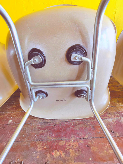 6 1980's VINTAGE CHARLES EAMES HERMAN MILLER FIBERGLASS SHELL ARMCHAIRS FREESHIP