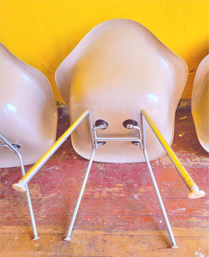 6 1980's VINTAGE CHARLES EAMES HERMAN MILLER FIBERGLASS SHELL ARMCHAIRS FREESHIP