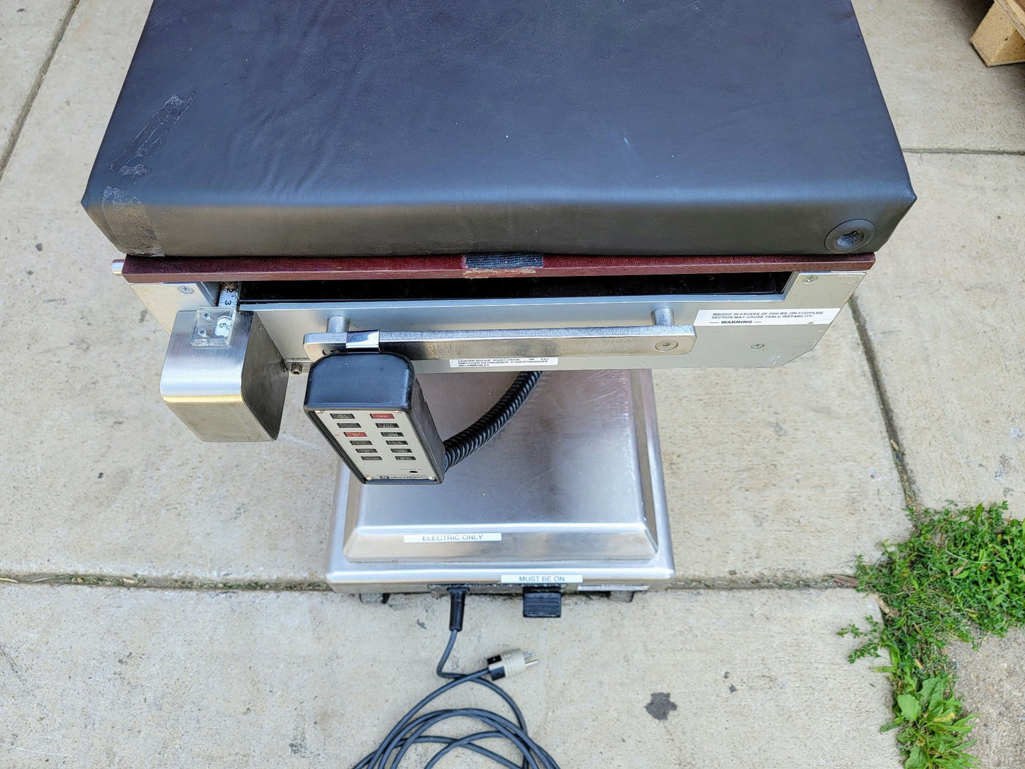 SKYTRON 3100 MEDICAL SURGERY POWER TABLE 500lbCapac +2STERIS ARMBOARD WATCHVIDEO