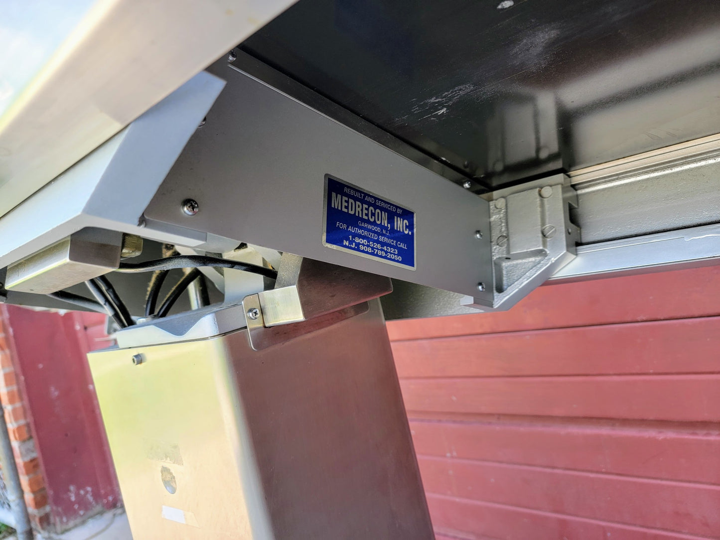 SKYTRON 3100 MEDICAL SURGERY POWER TABLE 500lbCapac +2STERIS ARMBOARD WATCHVIDEO