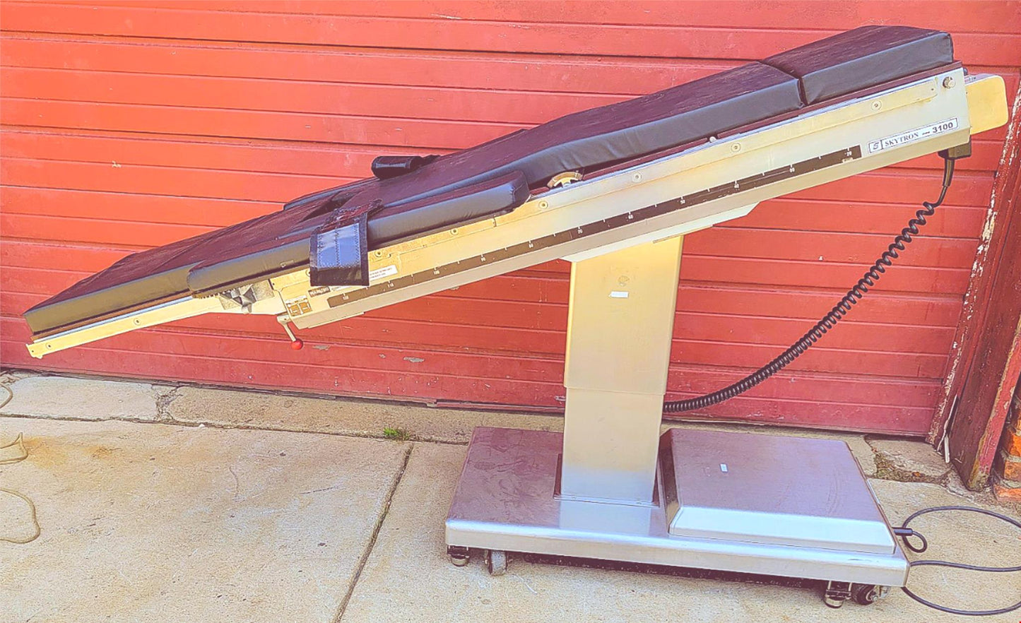 SKYTRON 3100 MEDICAL SURGERY POWER TABLE 500lbCapac +2STERIS ARMBOARD WATCHVIDEO