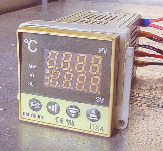 HANYOUNG DX4-PSSRN DIGITAL TEMPERATURE CONTROLLER 90-DAY-WARRANTY FREE SHIP