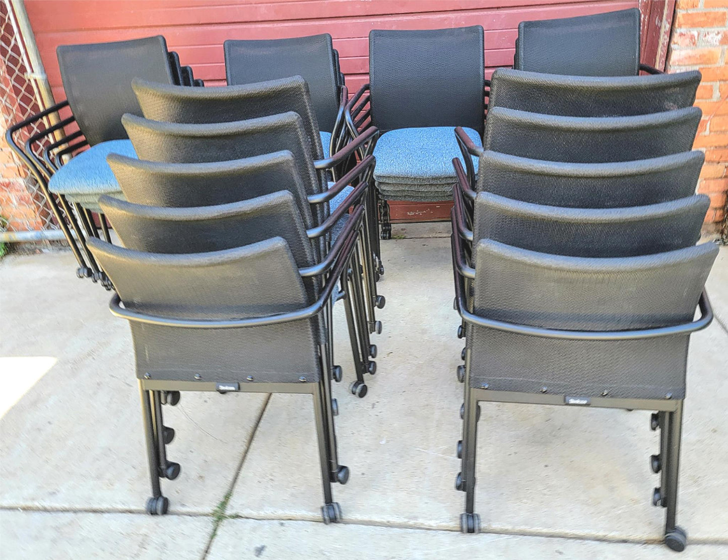 LOT 30 STEELCASE JERSEY BACMESH STACKABLE OFFICE ARMCHAIR CONTEMPORAR MODERN