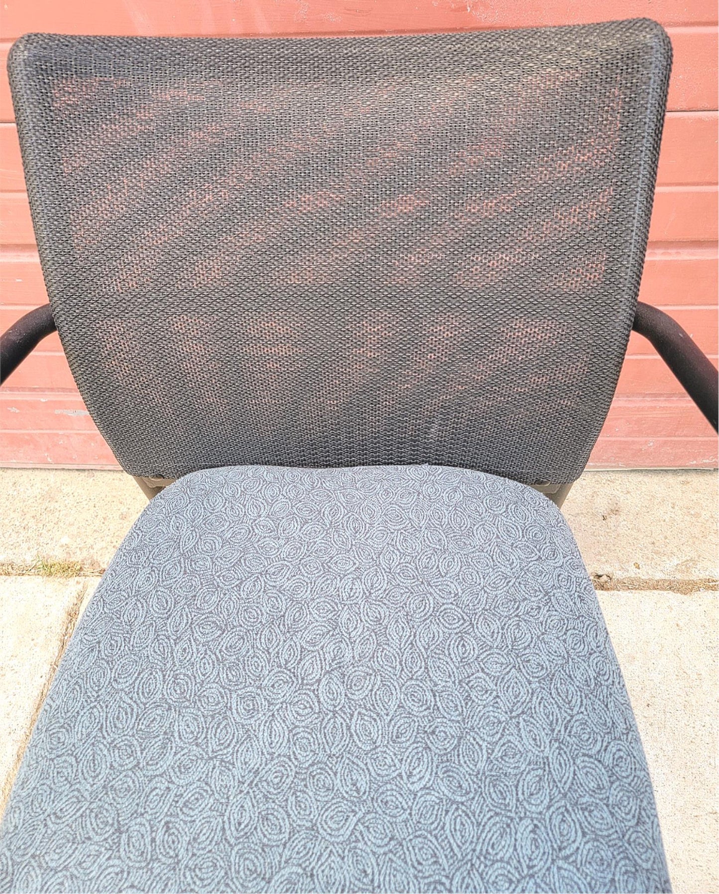 LOT 30 STEELCASE JERSEY BACMESH STACKABLE OFFICE ARMCHAIR CONTEMPORAR MODERN