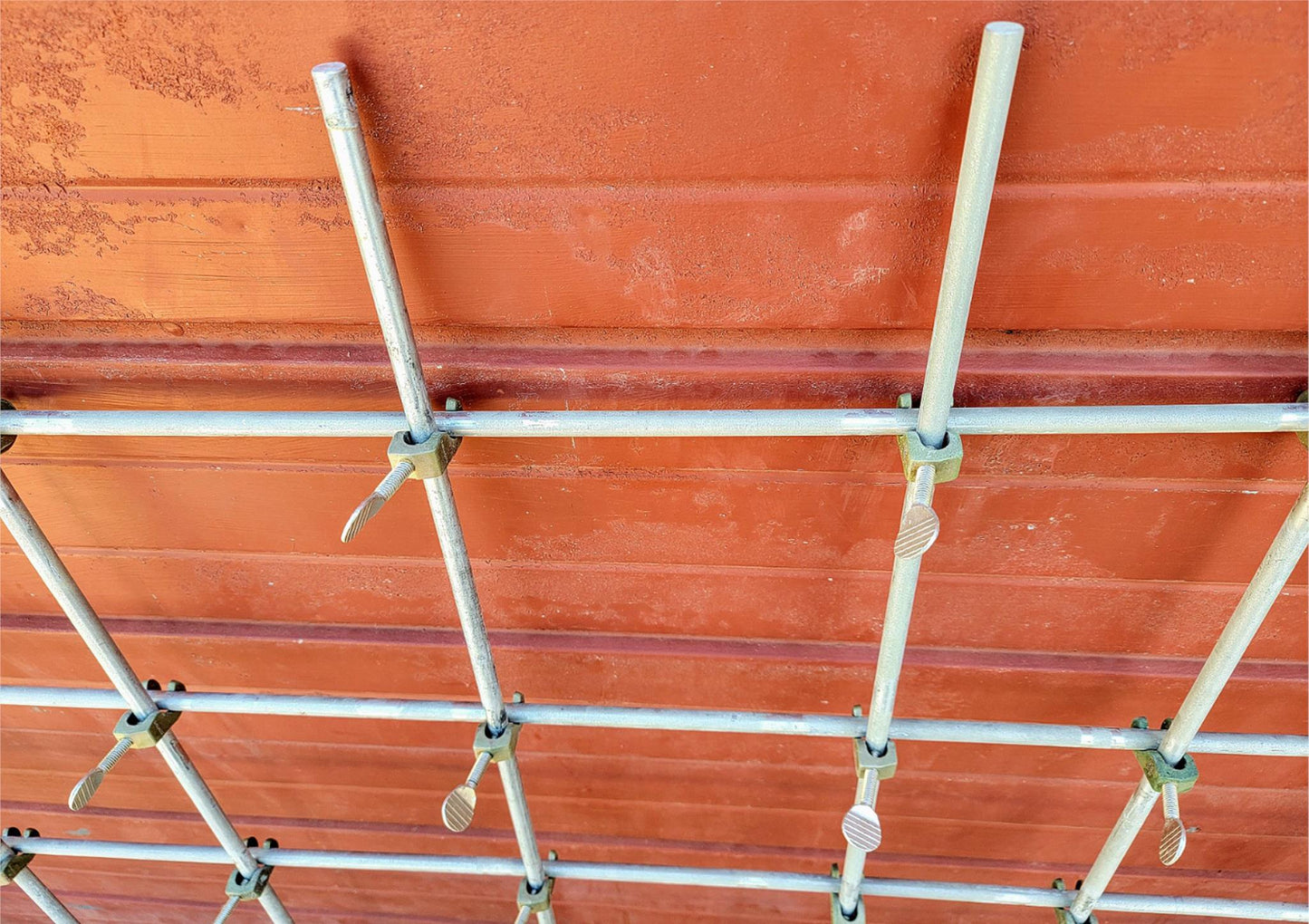 43 FISHER LABORATORY FRAME NICKEL PLATED ZINC HOOK CONNECTORS & 14 ALUMINUM BARS