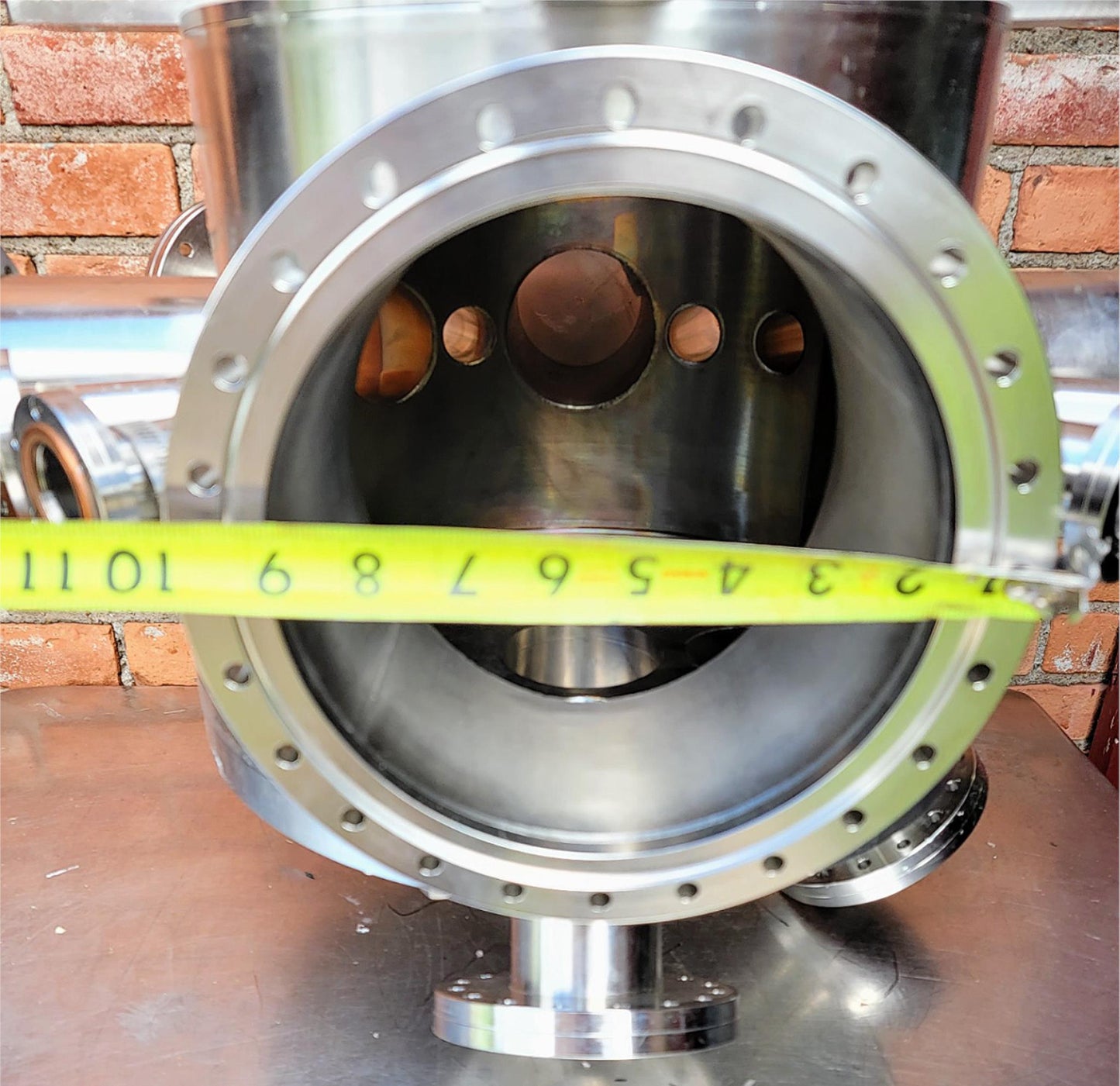 HUNTINGTON UNIVERSAL 22PORT UHV ULTRA HIGH VACUUM CHAMBER TURBOMOLECULA FREESHIP