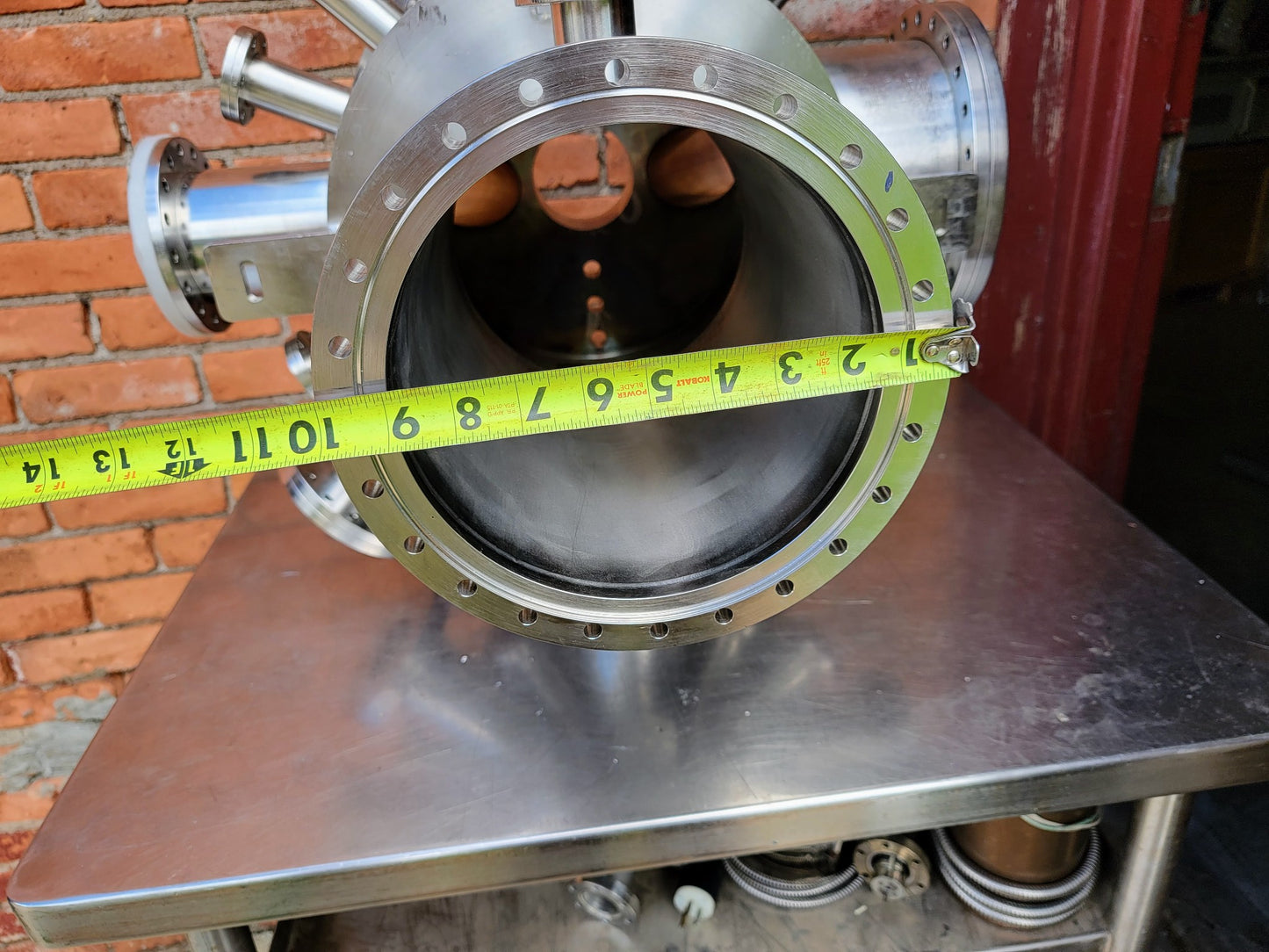 HUNTINGTON UNIVERSAL 22PORT UHV ULTRA HIGH VACUUM CHAMBER TURBOMOLECULA FREESHIP